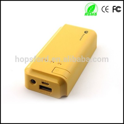 OEM PowerBank PB012 with high quality Class-A lithium ion polymer battery and LED light